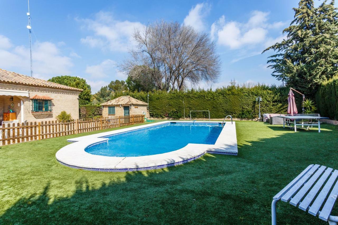 Divi Apartments Villa Reyes Mairena del Aljarafe Exteriör bild