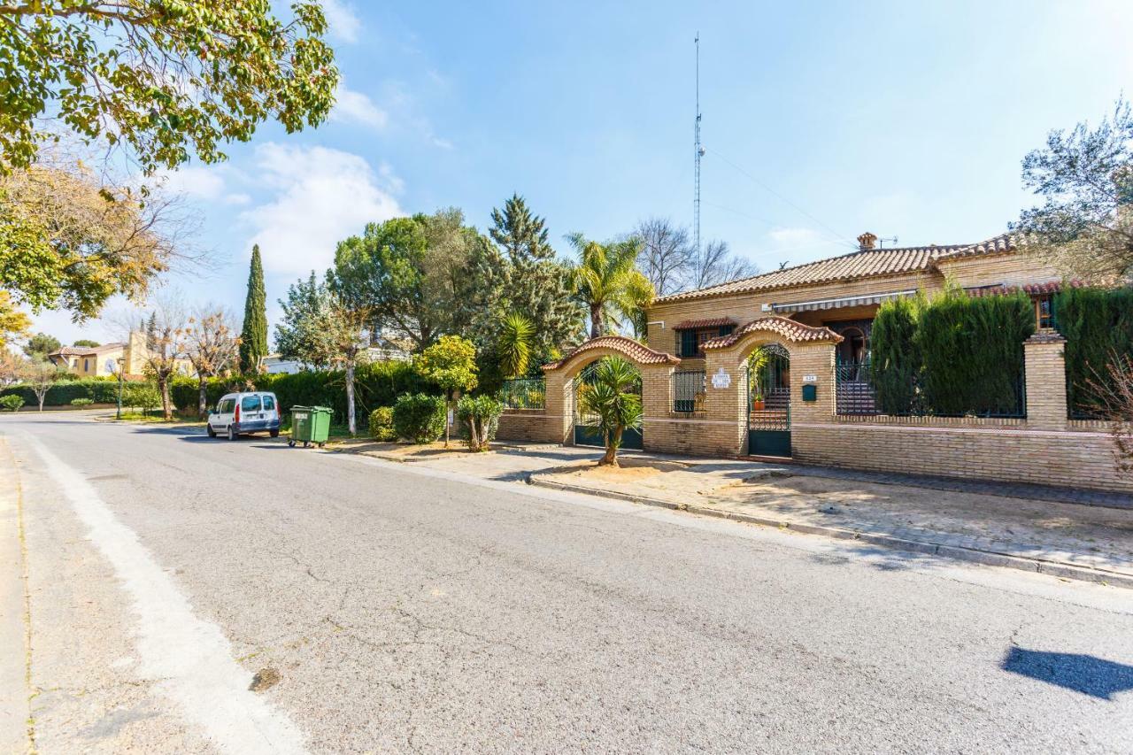 Divi Apartments Villa Reyes Mairena del Aljarafe Exteriör bild