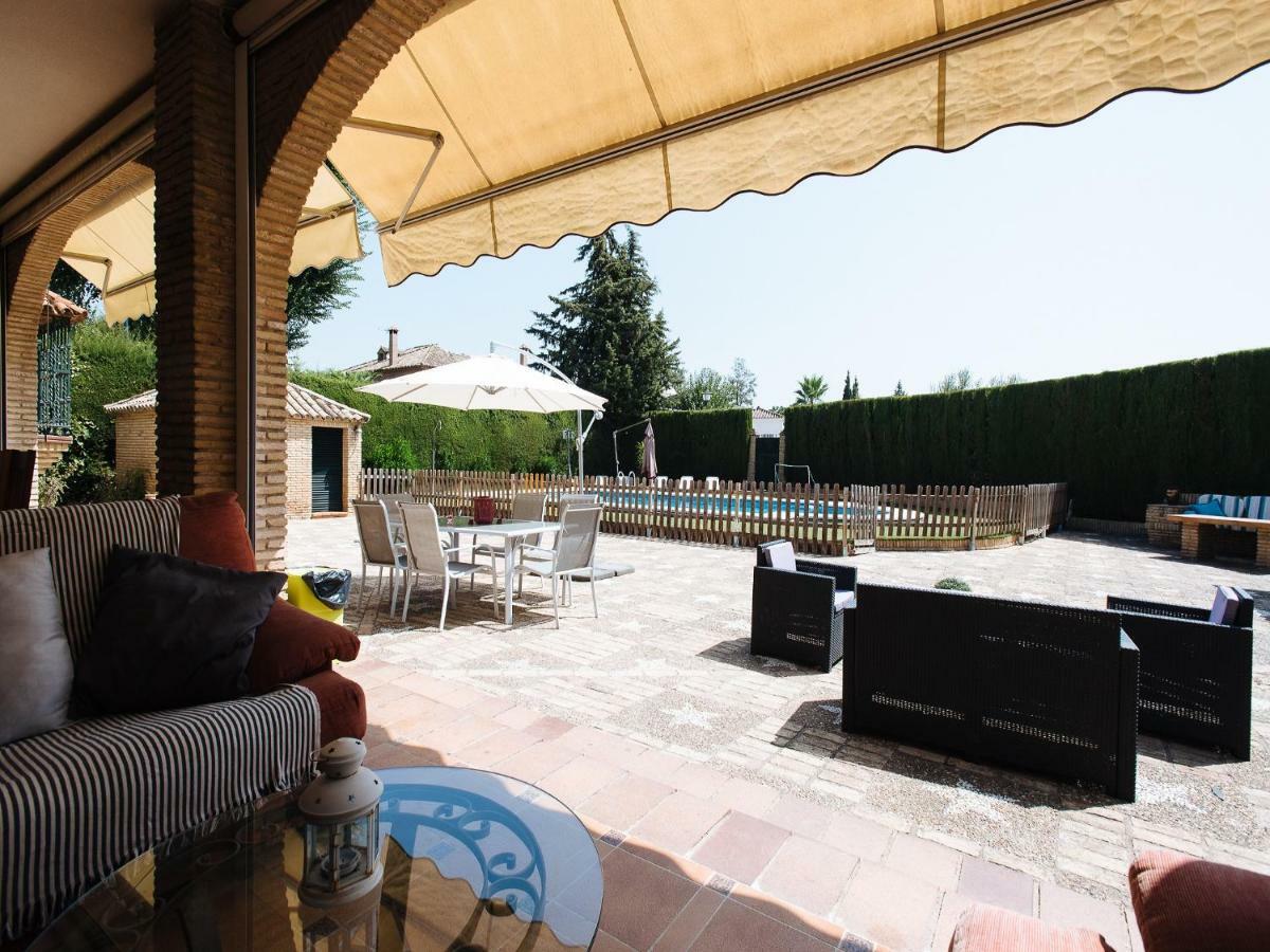 Divi Apartments Villa Reyes Mairena del Aljarafe Exteriör bild