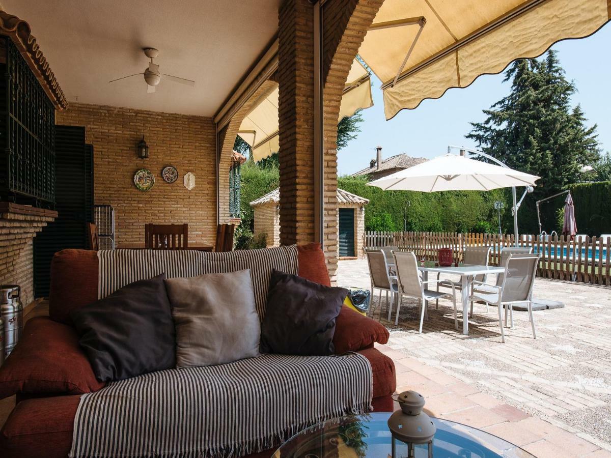 Divi Apartments Villa Reyes Mairena del Aljarafe Exteriör bild
