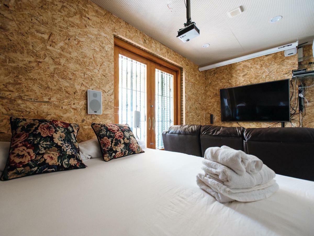Divi Apartments Villa Reyes Mairena del Aljarafe Exteriör bild