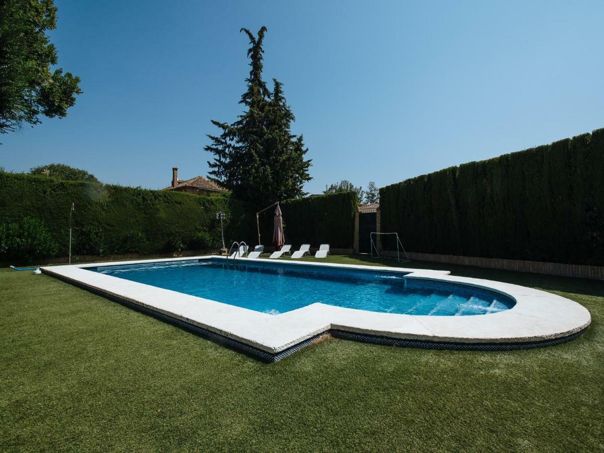 Divi Apartments Villa Reyes Mairena del Aljarafe Exteriör bild
