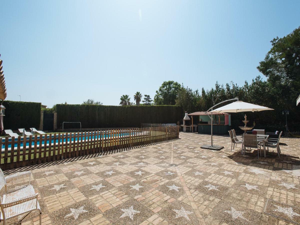 Divi Apartments Villa Reyes Mairena del Aljarafe Exteriör bild