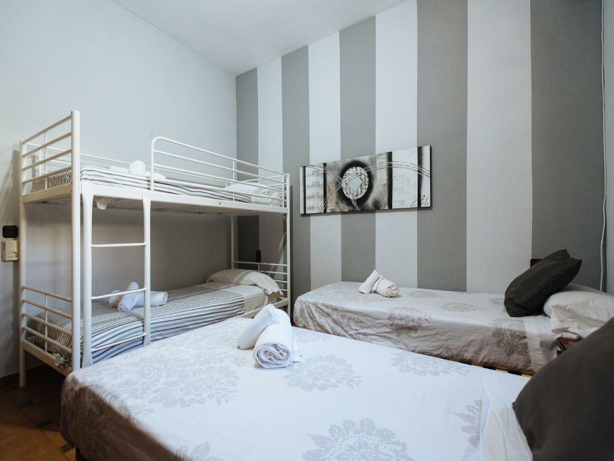 Divi Apartments Villa Reyes Mairena del Aljarafe Exteriör bild